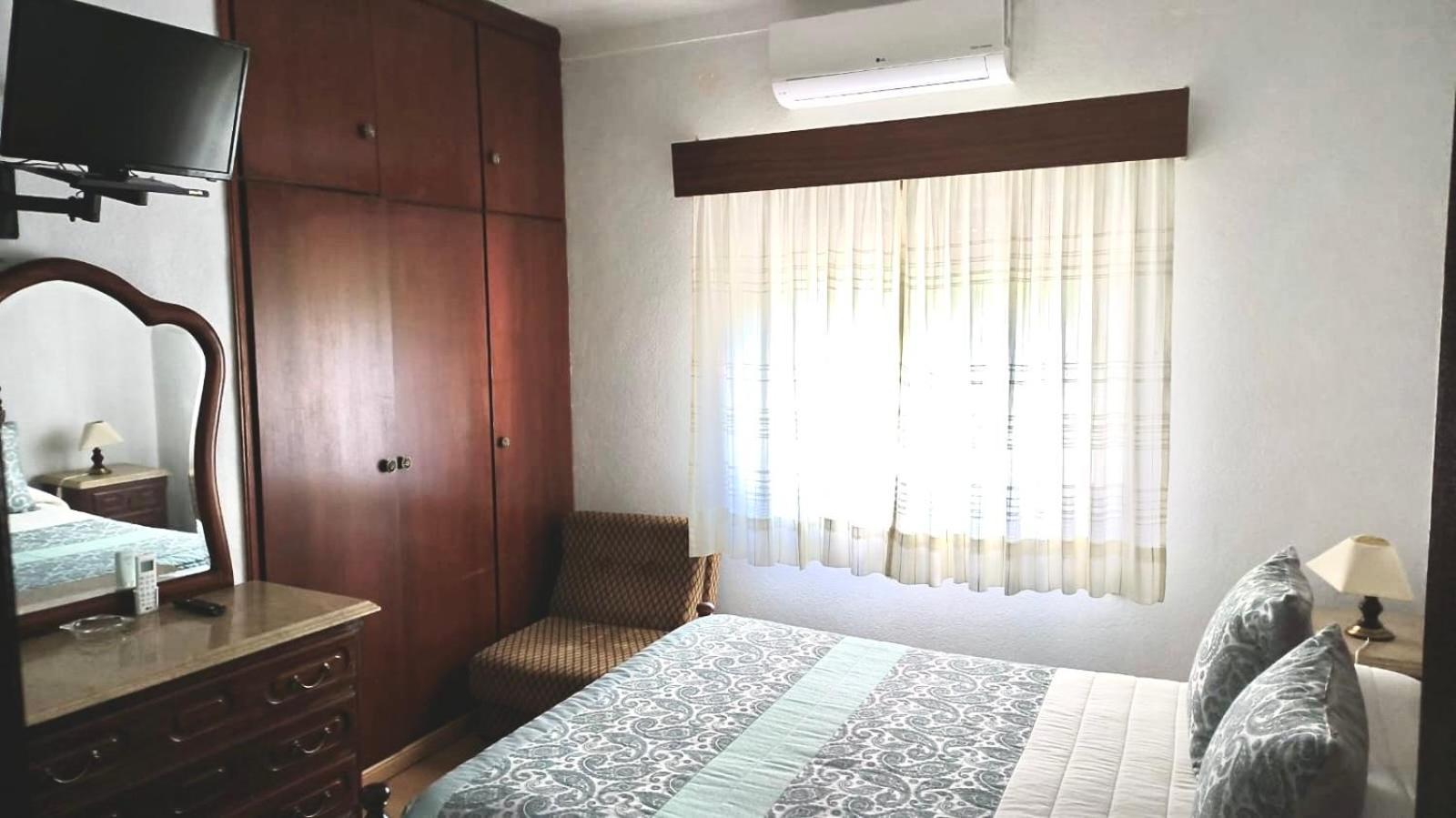 Отель Residencia Beira Baixa Монфортинью Экстерьер фото